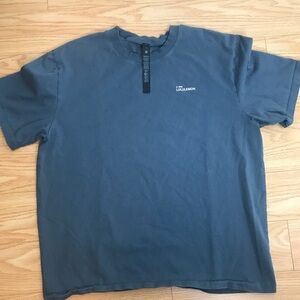 New Men’s Lululemon T-shirt Grey Sz XL